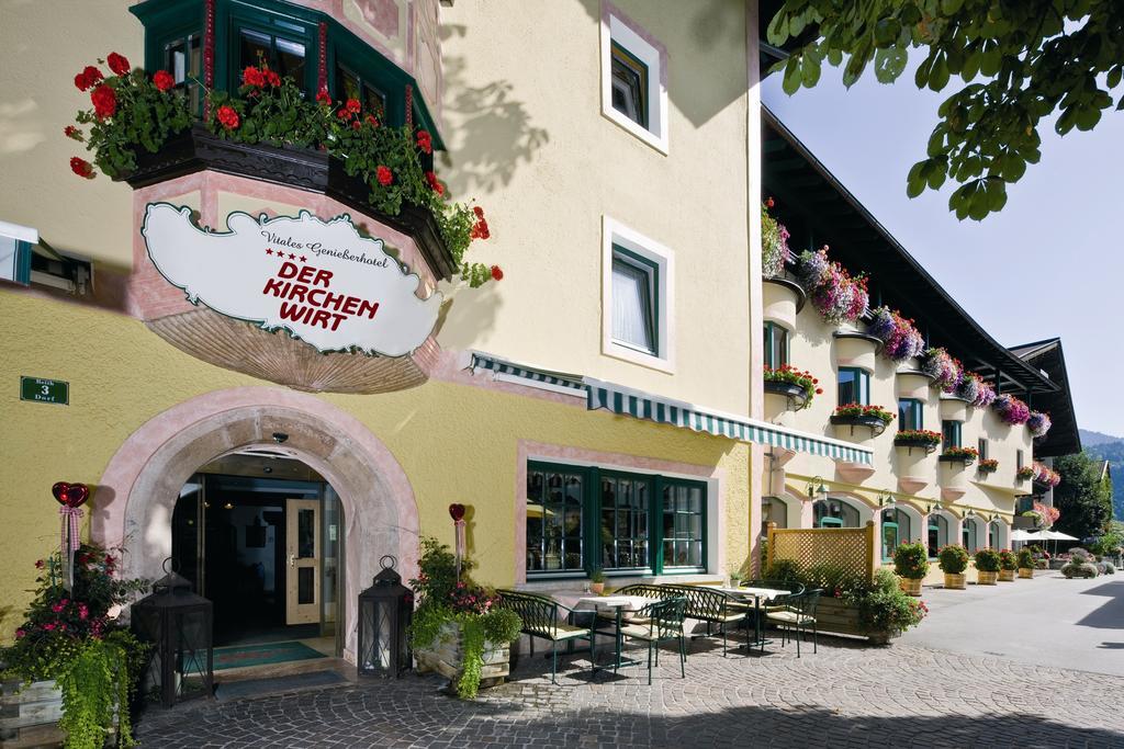 ホテル Kirchenwirt ライト・イム・アルプバッハタール エクステリア 写真